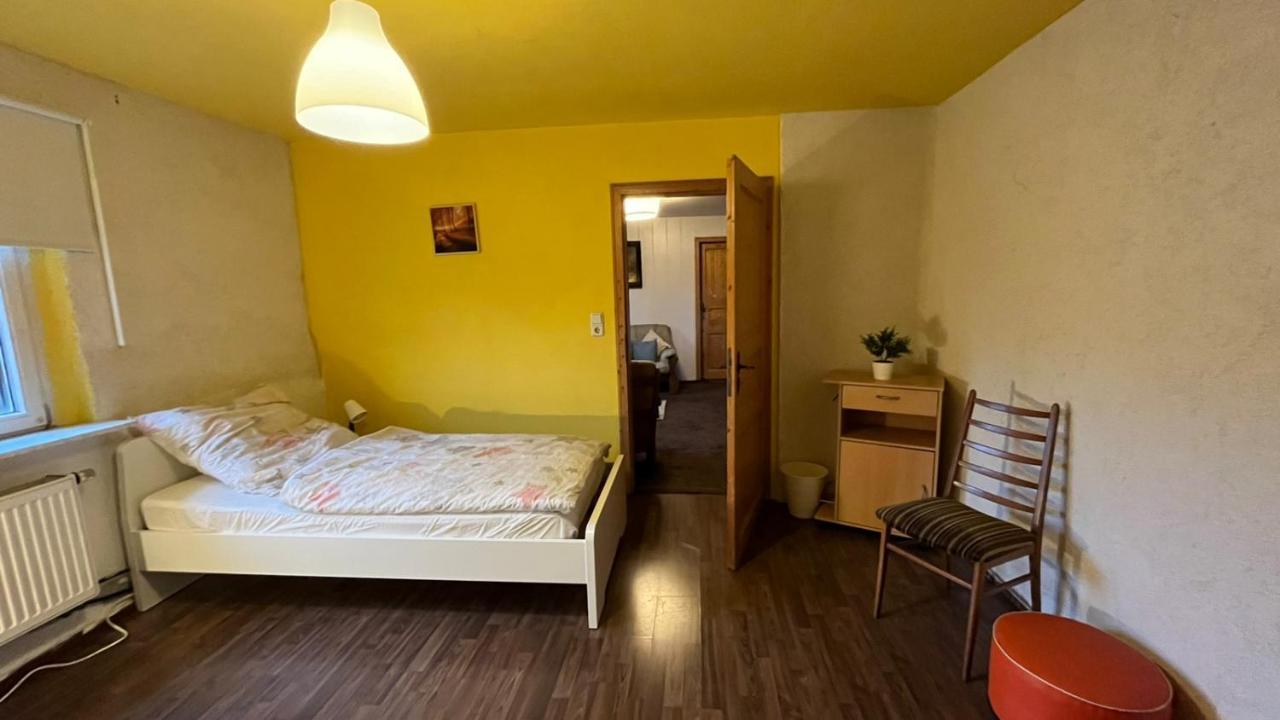 Monteure, Ganzes Haus, Schwarzheide, Haus 1 Exterior foto